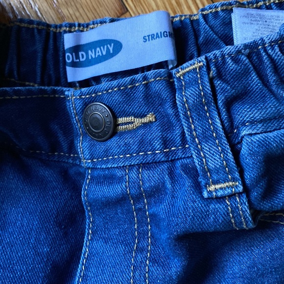 Lot of 4t jeans and jean shorts - Picture 4 of 5